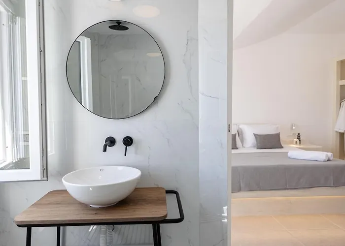 Theophrasti Lägenhet Foinikiá