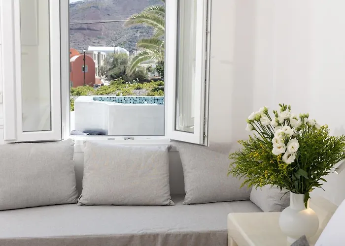 Lägenhet Theophrasti Foinikiá