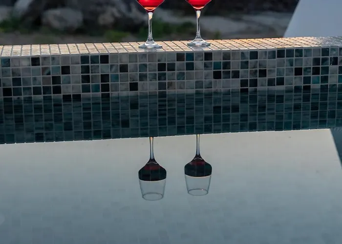 Theophrasti * Foinikiá