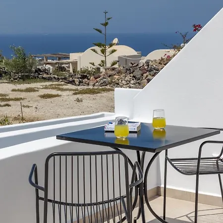 Theophrasti Foinikiá