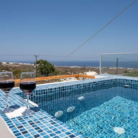 Theophrasti Apartamento *