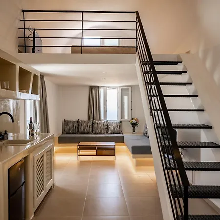 Theophrasti * Foinikia (Santorini)