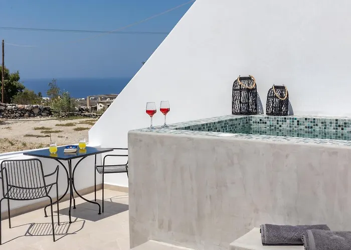 Апартаменты Theophrasti *