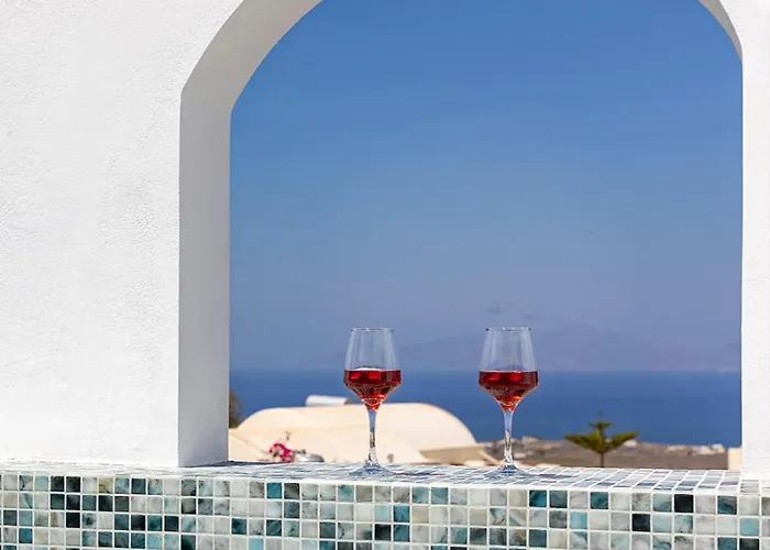 Theophrasti Foinikia (Santorini)